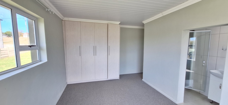 3 Bedroom Property for Sale in Albertinia Western Cape